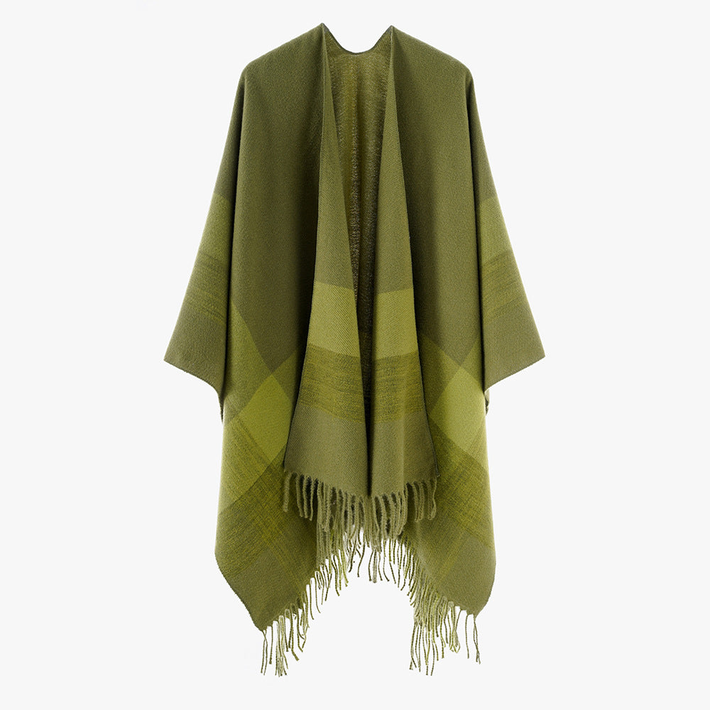 Damen Kuscheliger Oversize Poncho mit Fransen und Blockstreifen – Avérine