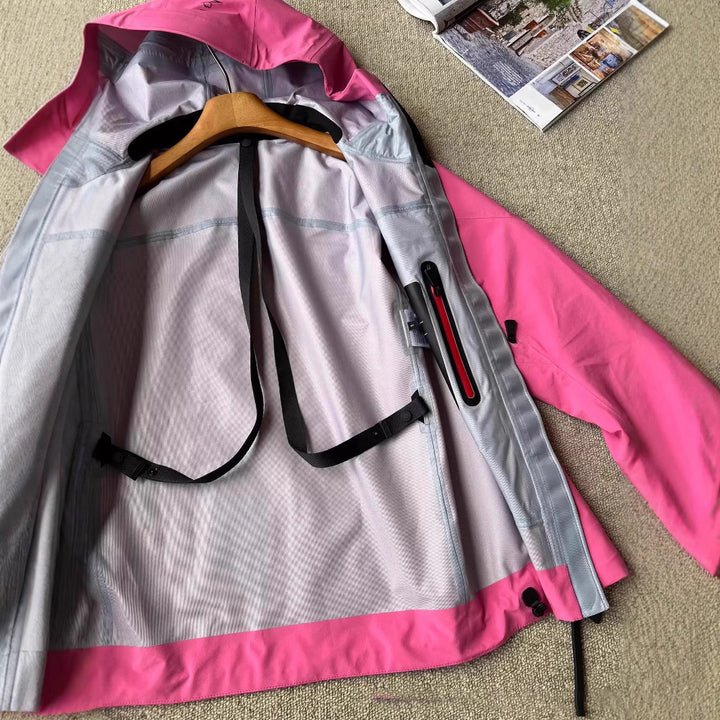 Damen Wasserdichte Outdoorjacke mit verstellbarem Kragen Echoarchiv