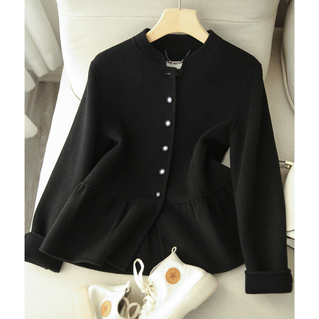 Damen Modischer Sweatjacke mit Knopfdetails Echoarchiv