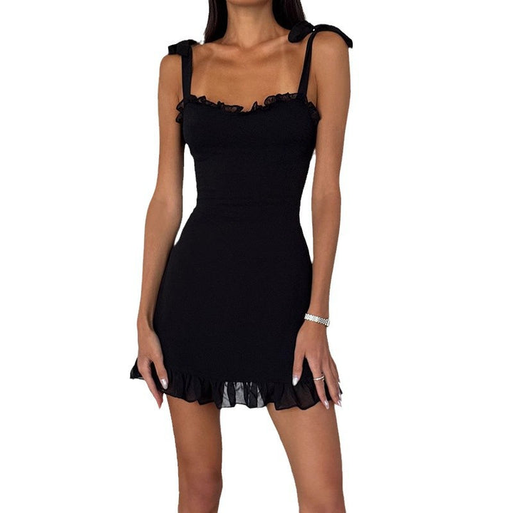 Damen Minikleid mit verspieltem Rüschensaum und verstellbaren Trägern Echo Archiv