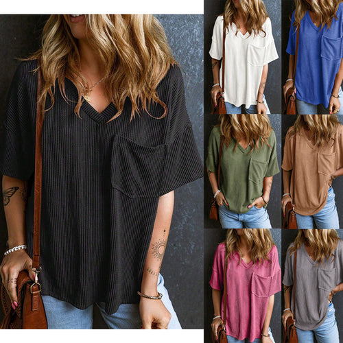 Damen Lässiges Rippstrick Oversize T-Shirt mit V-Ausschnitt und Brusttasche Echo Archiv