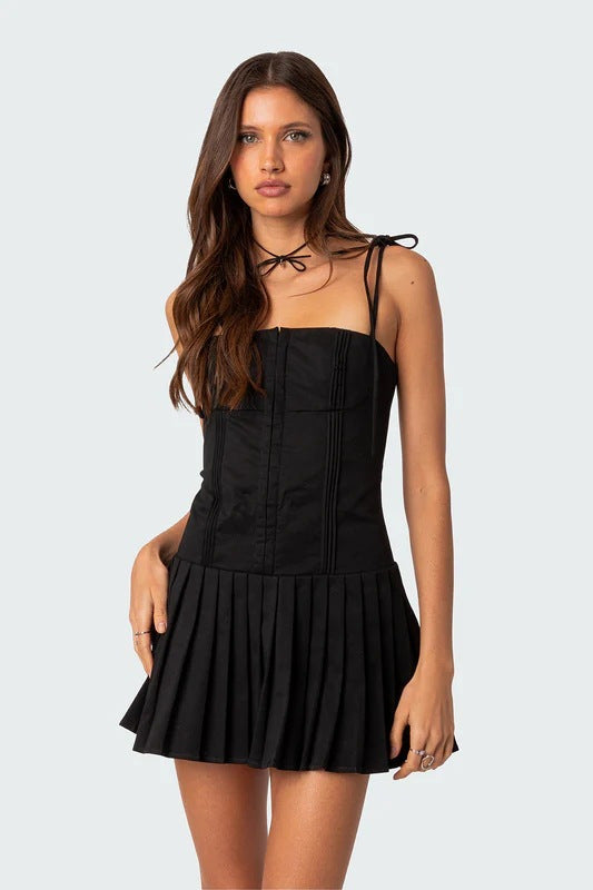 Damen Neckholder Minikleid mit Faltenrock und tailliertem Oberteil Echo Archiv