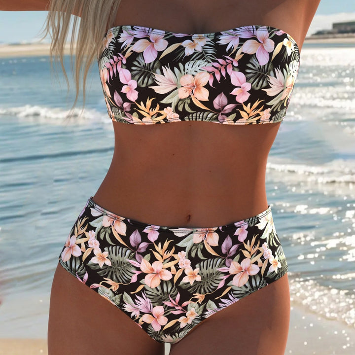 Damen Bikini-Set mit elegantem Bandeau-Oberteil und hohem Taillenschnitt Echo Archiv