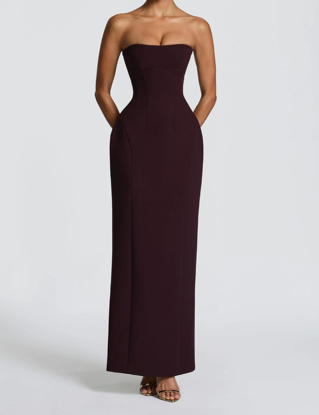 Damen Elegantes Cocktailkleid mit schulterfreiem Schnitt Echo Archiv