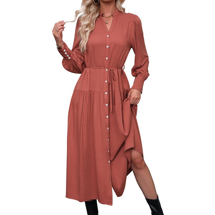 Damen Elegantes Maxikleid mit Knopfleiste und Schlitz Echo Archiv