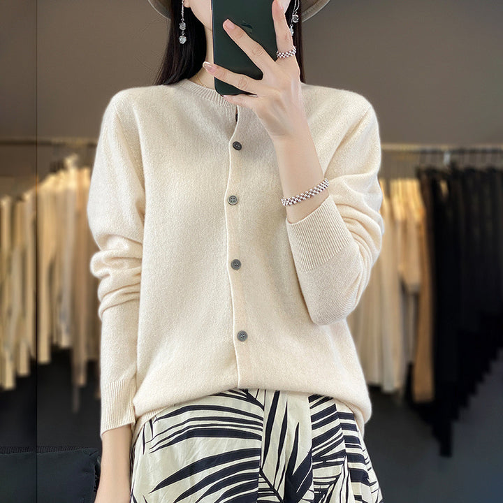 Damen Leichter Feinstrick-Cardigan mit Kaschmir‑Optik, Rundhalsausschnitt und verdeckter Knopfleiste Echoarchiv