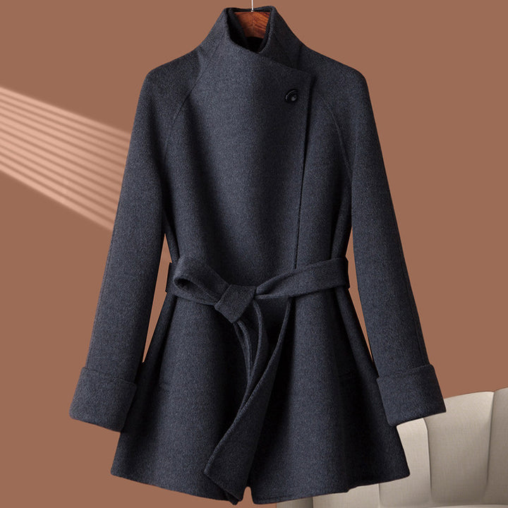 Damen Eleganter und klassischer Trenchcoat Echoarchiv