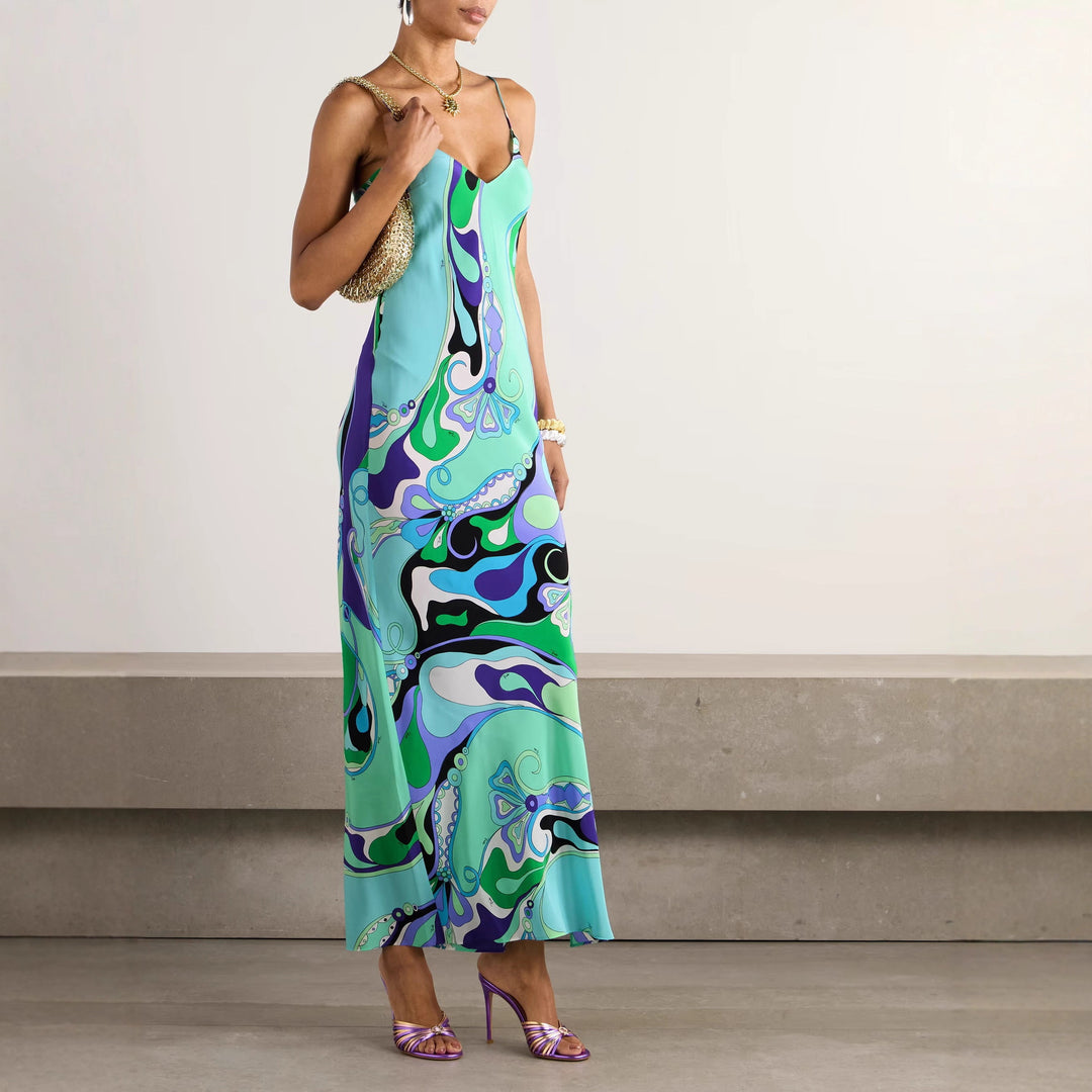 Damen nan elegantes Slip-Maxikleid mit V-Ausschnitt, filigranen Spaghettiträgern und retro-grafischem Allover-Print Echo Archiv