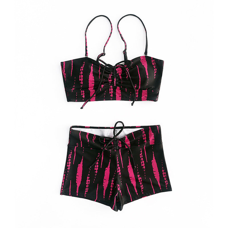 Damen Bikini-Set mit modischem Crop-Top und lässigen Shorts Echo Archiv