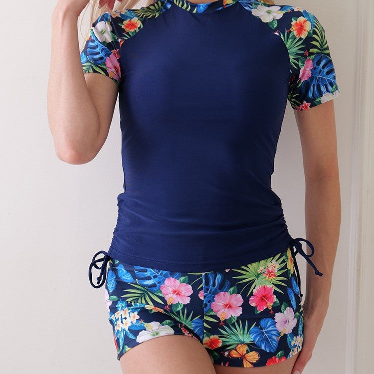 Damen Sportliches Surf-Set mit floralem Design Echo Archiv