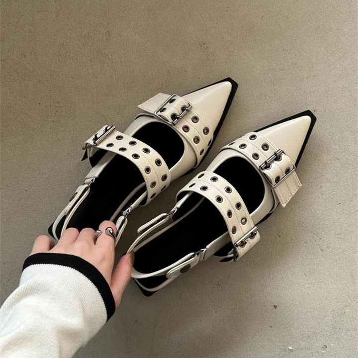Damen Spitz zulaufende Slingback‑Flats mit doppelten Ösen‑Riemen und verstellbarer Schnalle – Lioré