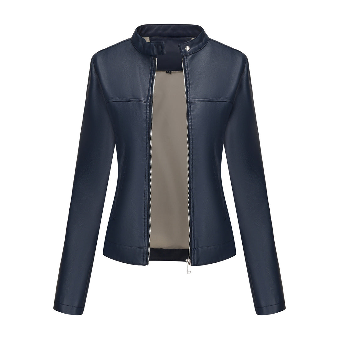 Damen nan taillierte Kunstlederjacke mit Stehkragen, verdecktem Reißverschluss und cleanem Minimaldesign Echo Archiv