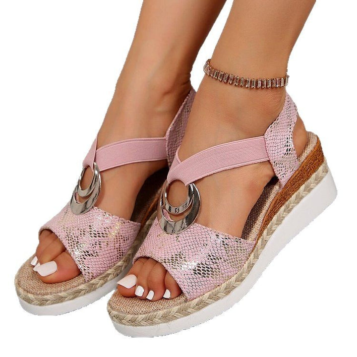 Damen Keil-Sandalen mit Bast-Plateau, elastischem Riemen und Zier-Öse – Sorelia
