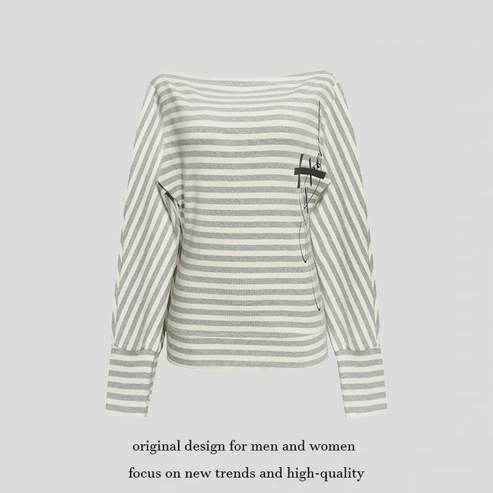 Damen Figurbetontes Streifen-Langarmshirt mit weitem Boot-Ausschnitt und verkürzten Fledermausärmeln Echoarchiv