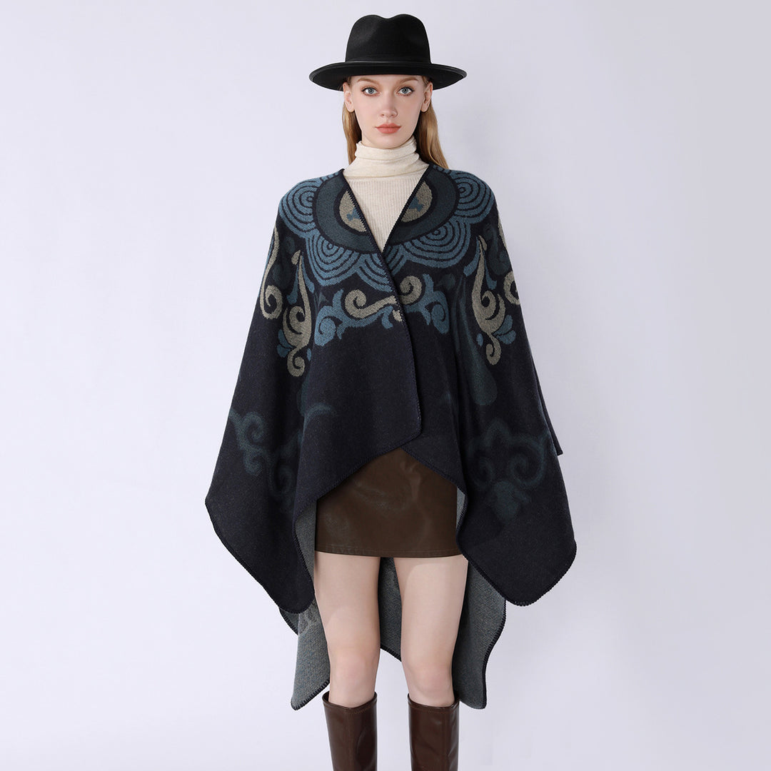 Damen Wollmix-Cape mit ornamentalem Jacquard, asymmetrischem Zipfel und weichfallendem Oversize-Fall Echo Archiv