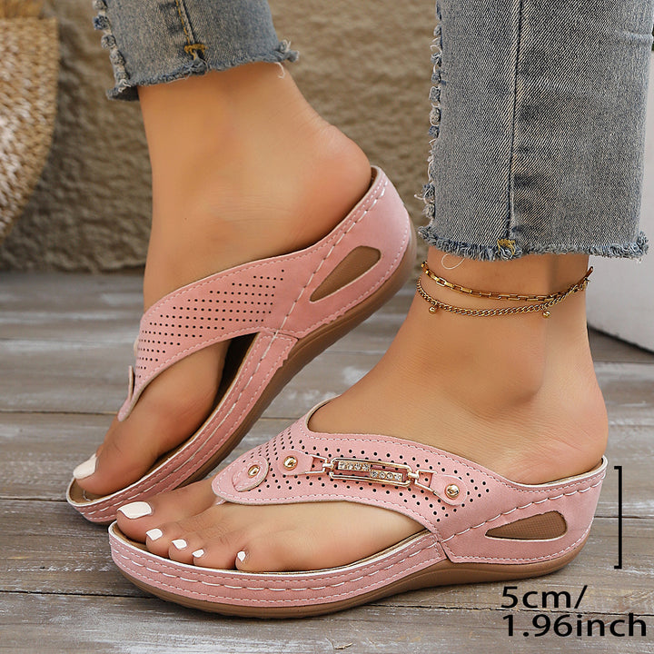 Damen Keil-Zehentrenner Sandalen mit perforiertem Obermaterial und gepolstertem Komfortfußbett – Sorelia