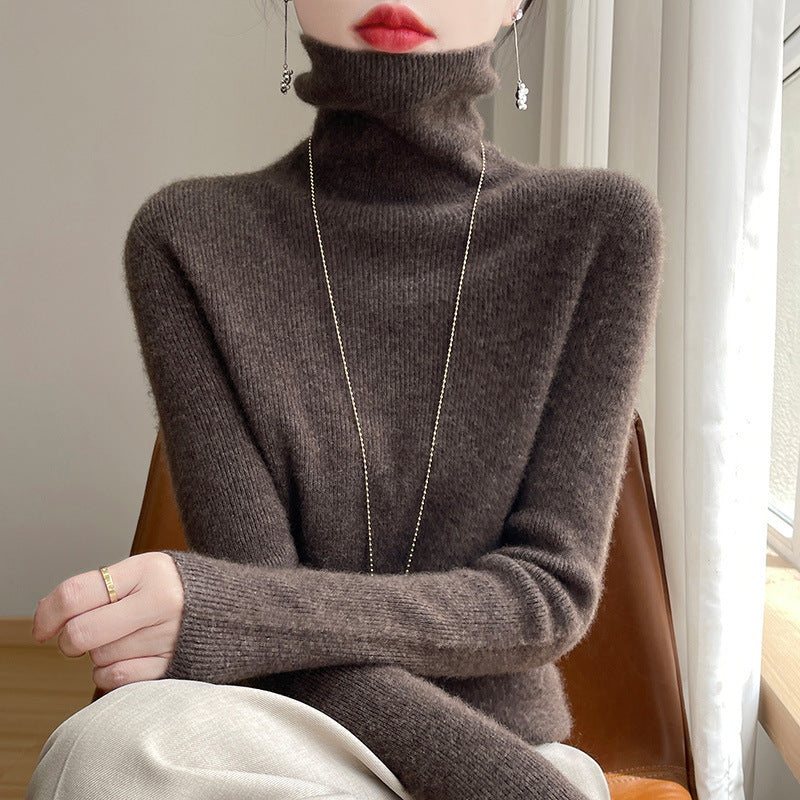 Damen Schmal geschnittener Feinstrick-Rollkragenpullover mit extrafeinem Flauschfinish Echoarchiv