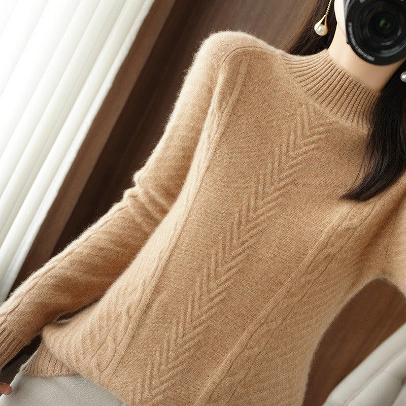 Damen Leichter Mohair‑Look Stehkragenpullover mit Zopf‑Ajour und taillierter Silhouette Echoarchiv