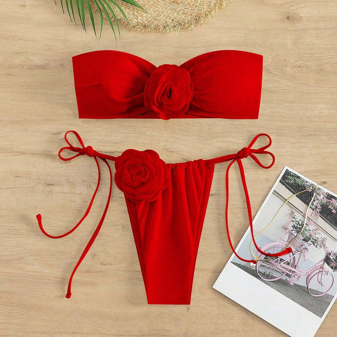 Damen Bandeau-Bikini mit dekorativen Blumenapplikationen Echo Archiv