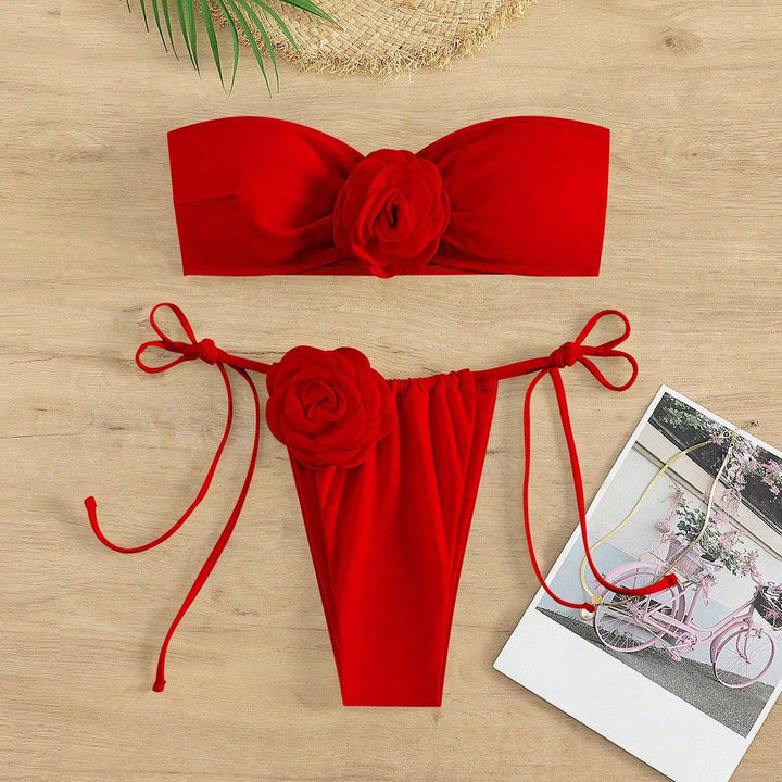Damen Bandeau-Bikini mit dekorativen Blumenapplikationen Echo Archiv