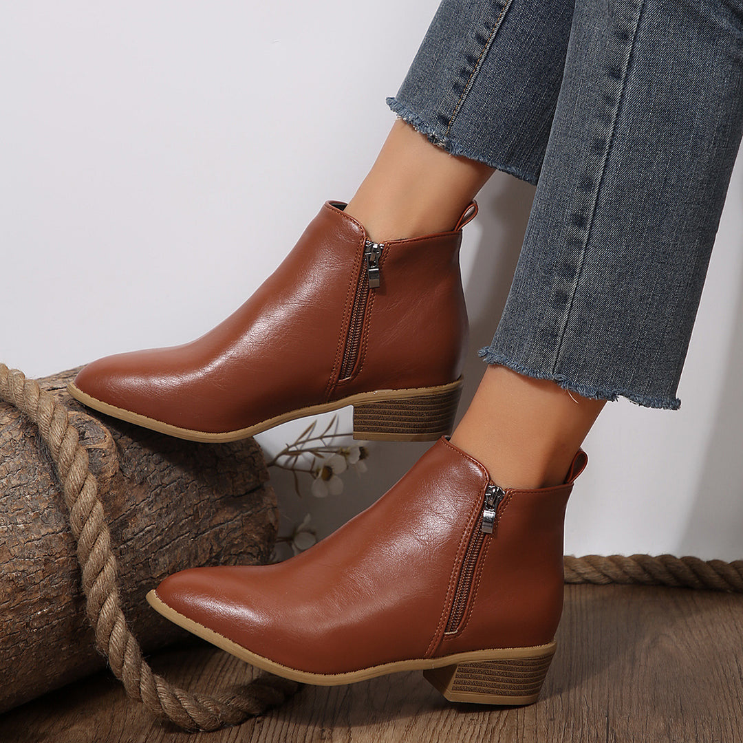 Damen nan schlanke Ankle-Boots mit seitlichem Reißverschluss, schmaler Spitzform und komfortablem Blockabsatz Echo Archiv