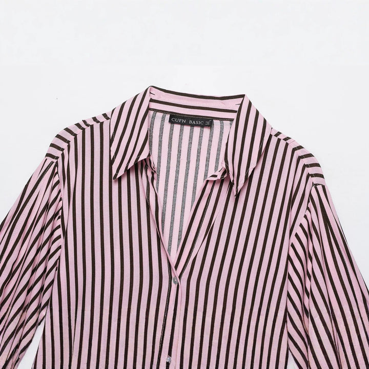 Damen Gestreifte Oversize-Bluse mit Ballonärmeln und durchgehender Knopfleiste Echo Archiv