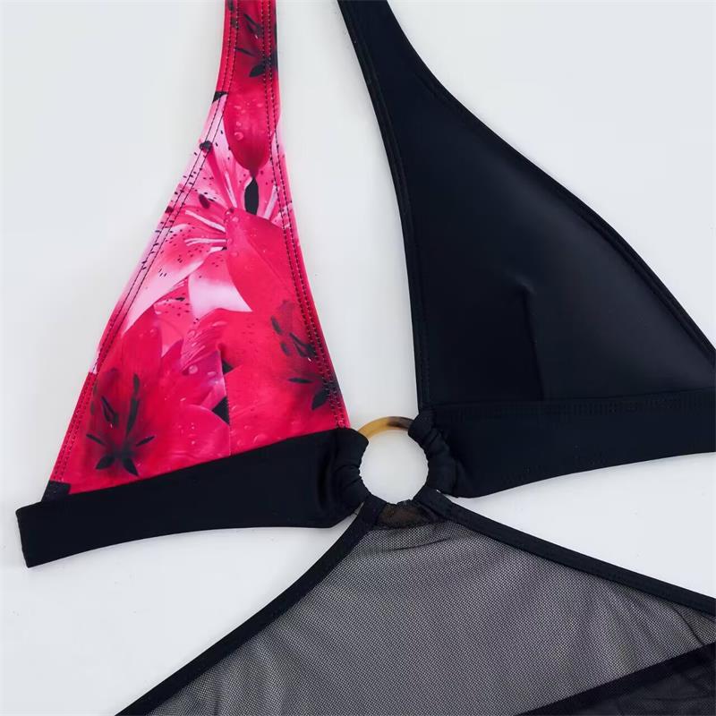 Damen Strandkleid mit modischem Wickeldesign und floralem Schnitt Echo Archiv