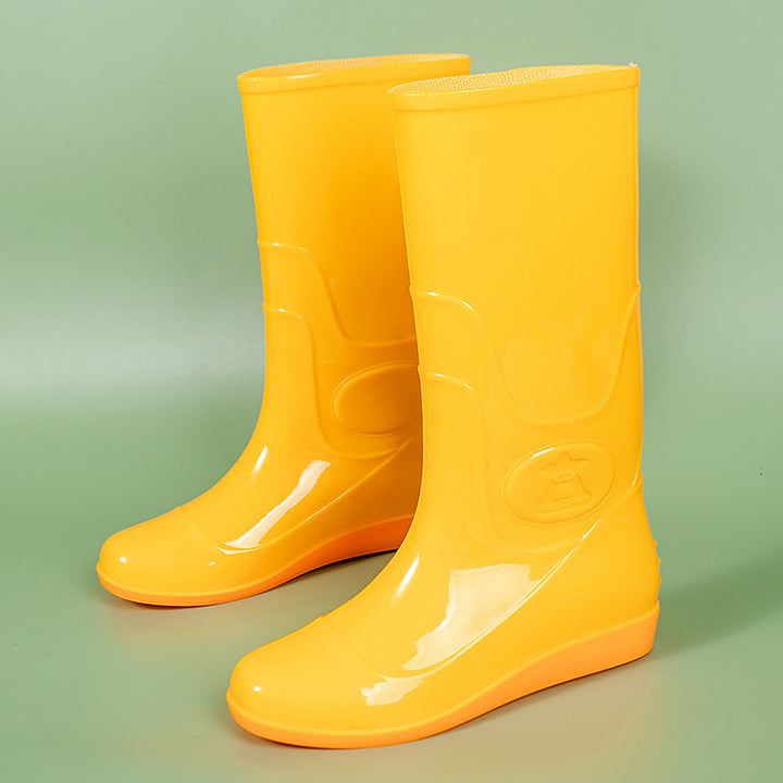 Damen Glänzende mittelhohe Regenstiefel aus PVC mit leichtem Keilabsatz Echoarhiv
