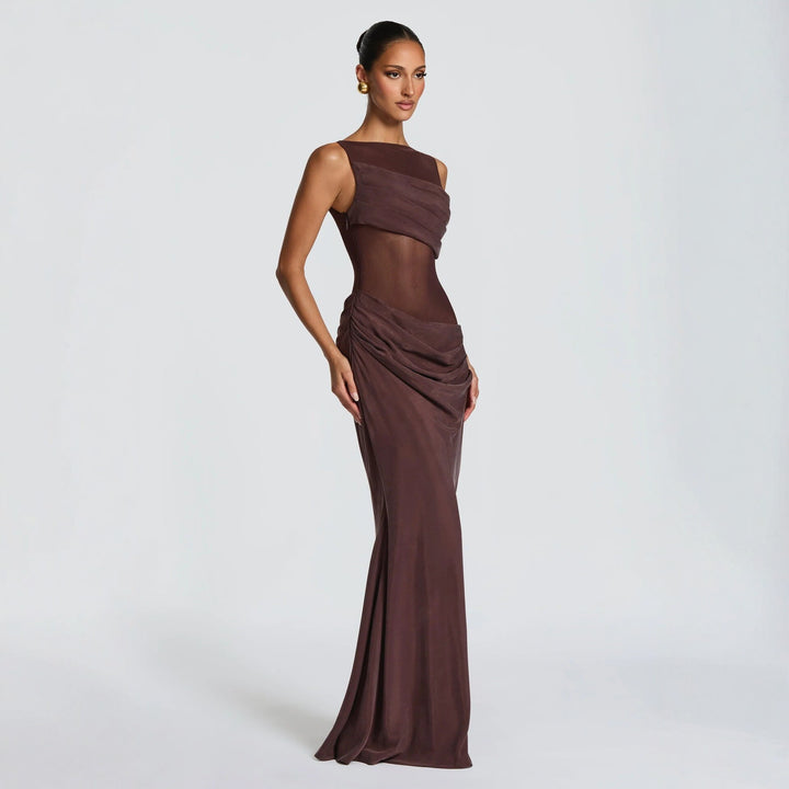 Damen Körperbetontes Abendkleid mit raffinierten Drapierungen Echo Archiv