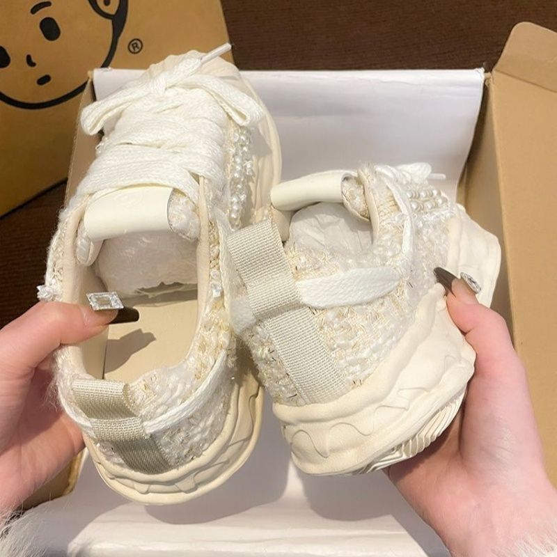 Damen Sneakers mit luxuriösen Details Echo Archiv