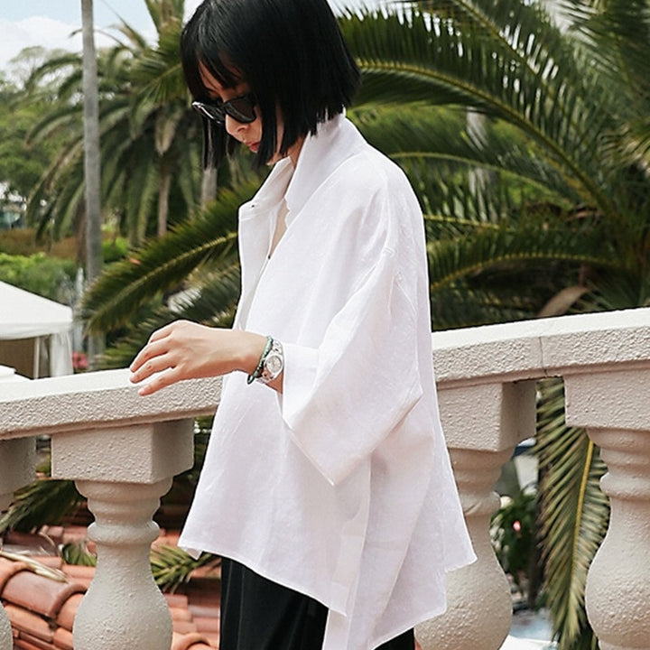 Damen Leichtes Oversize-Hemd aus Leinenmix mit kastiger Silhouette und asymmetrischem Saum Echoarchiv