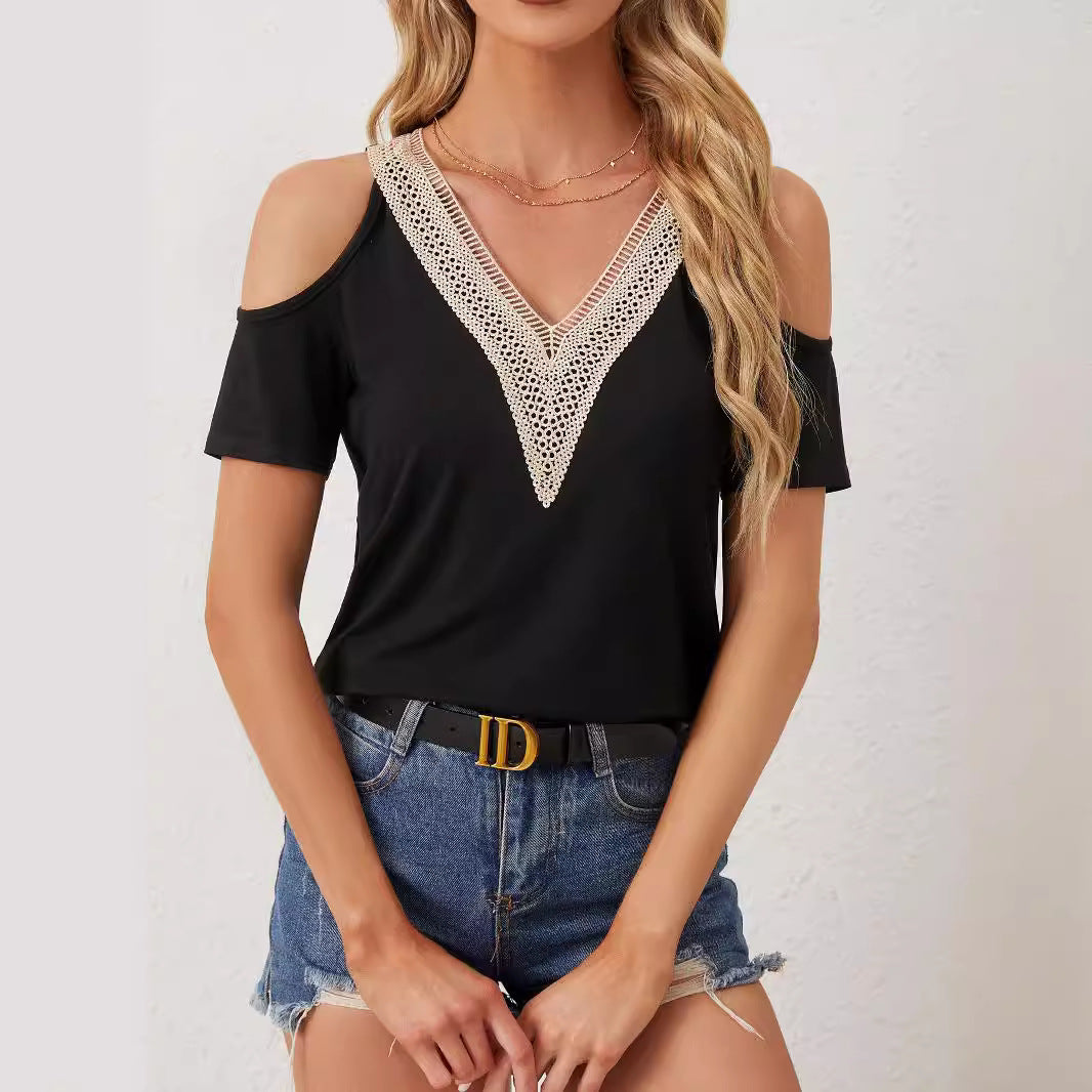 Damen nan leichtes Jerseyshirt mit offenen Schultern, tiefem V-Ausschnitt und gehäkeltem V‑Einsatz Echo Archiv