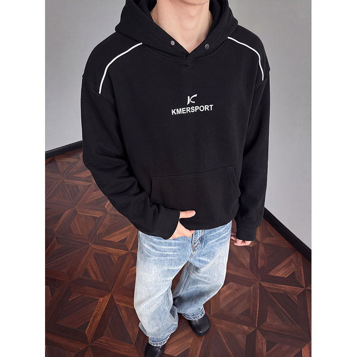 Herren Lässiger Kapuzenpullover im Sportstyle mit Kontrastpaspel und Kängurutasche Echoarchiv