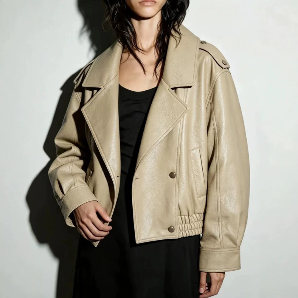 Damen Oversize Lederimitat-Blouson mit doppelreihiger Knopfleiste, weitem Revers und elastischem Saum Echoarchiv