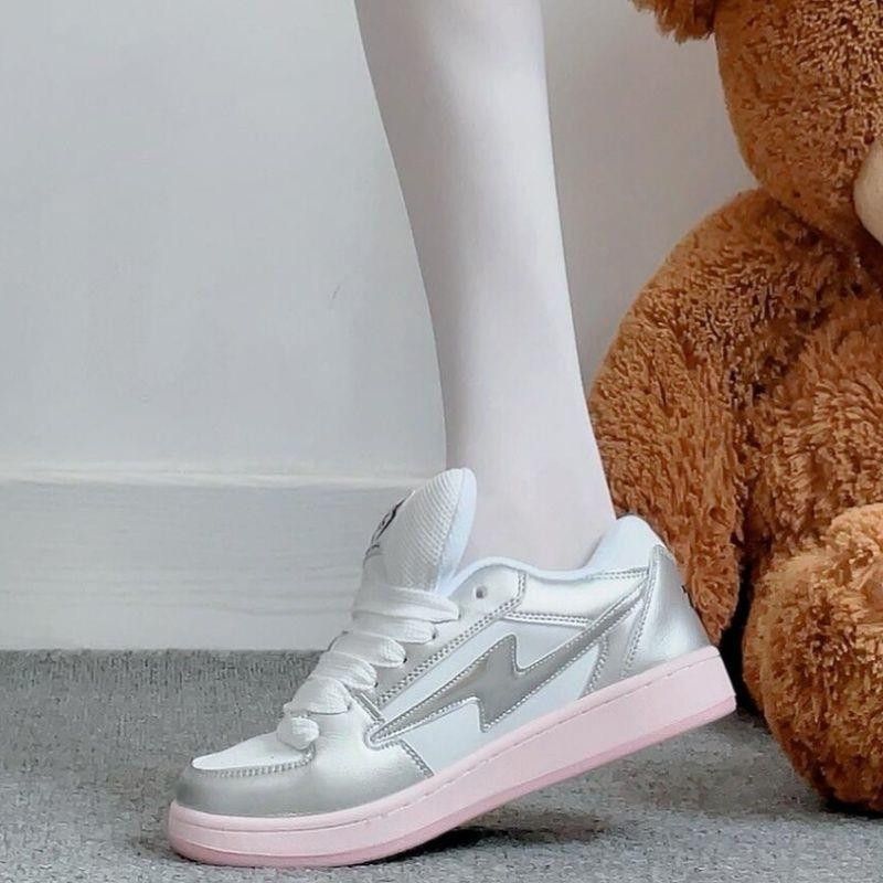 Damen Sportliche Sneakers mit atmungsaktivem Obermaterial und gepolsterter Sohle Echo Archiv
