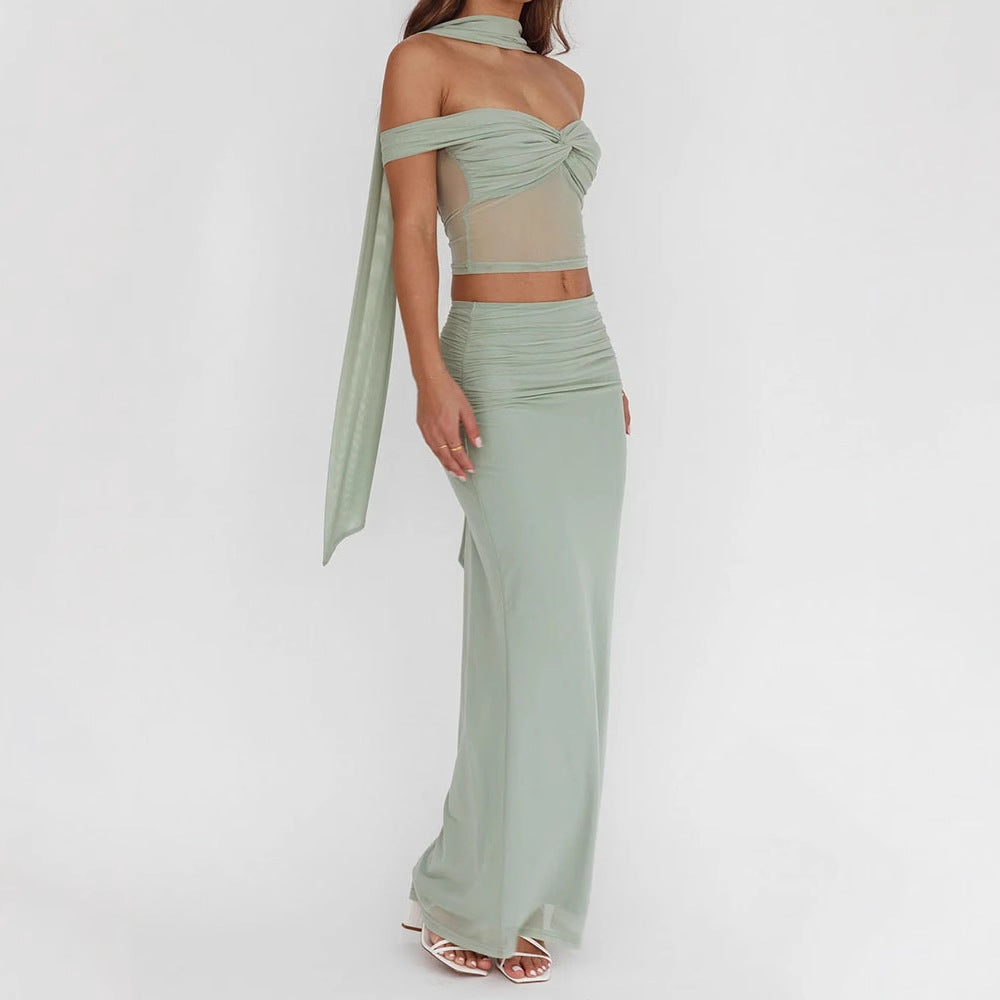 Damen elegantes Wickelkleid mit schulterfreiem Oberteil und drapierter Silhouette Echo Archiv