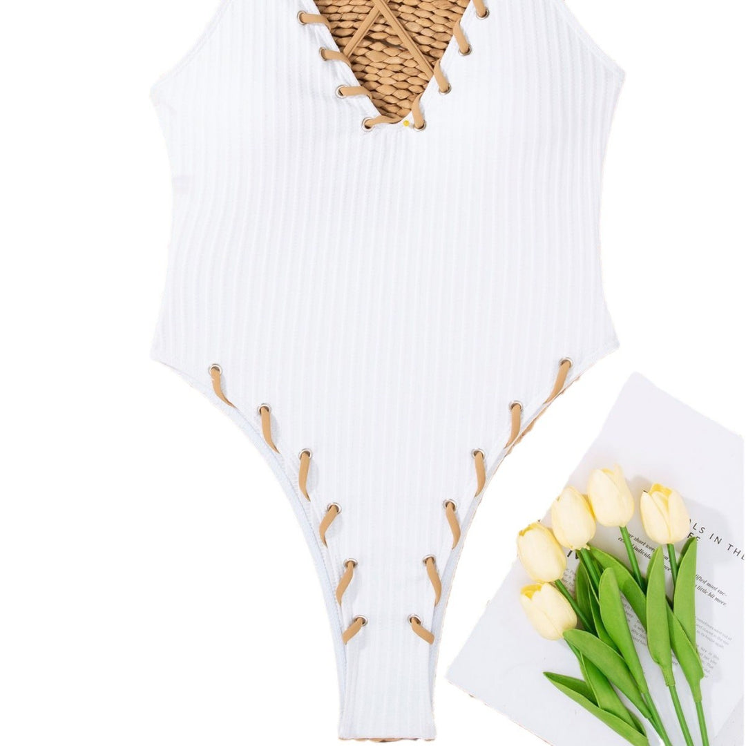 Damen Eleganter Einteiler mit raffinierten Schnürdetails Echo Archiv