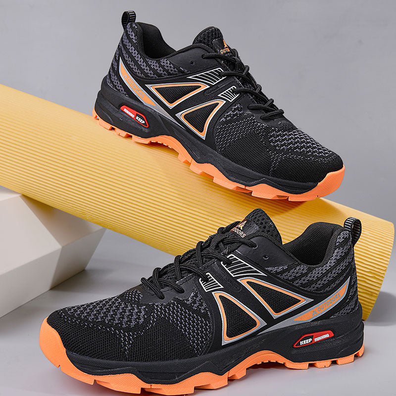 Herren robuster Trailrunning-Trekking-Sneaker mit griffiger Profilsohle und atmungsaktivem Strickoberteil – Tavélo