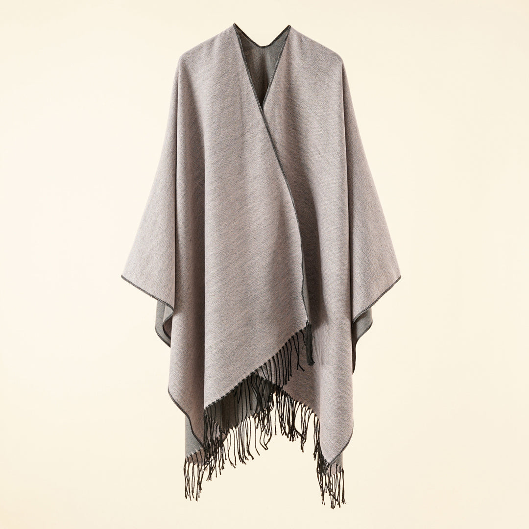 Damen Großer Ruana‑Poncho aus feinem Wollmix mit Fransen und offenem Fall – Montévia