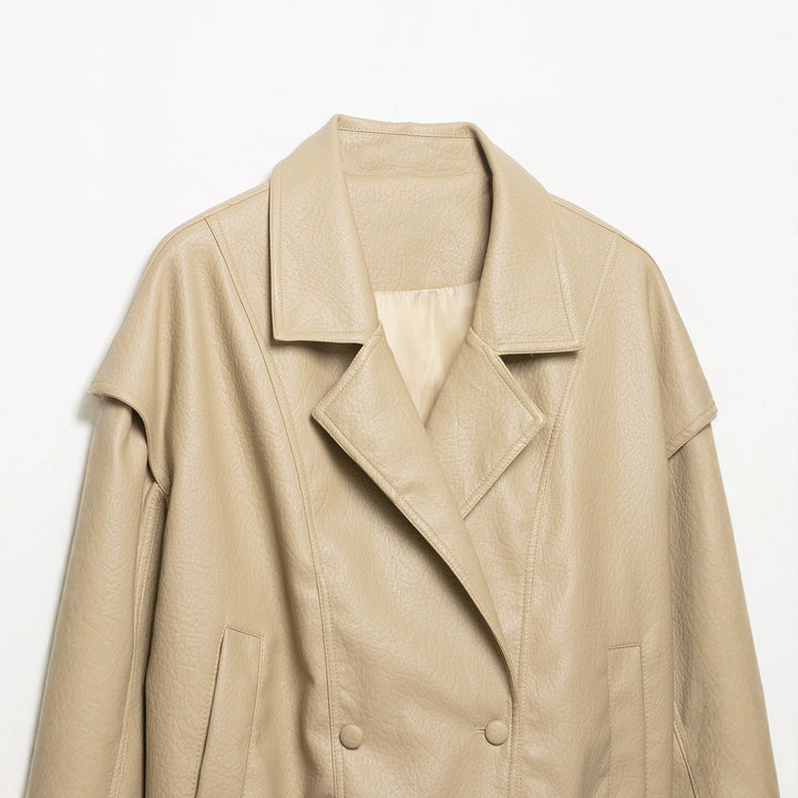 Damen Kurzjacke aus Kunstleder mit breitem Revers und gerafftem Saum Echo Archiv