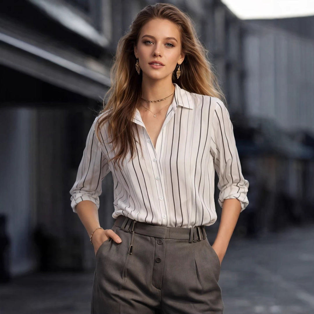 Damen Langarm-Bluse mit feinen Streifen und klassischem Kragen Echo Archiv