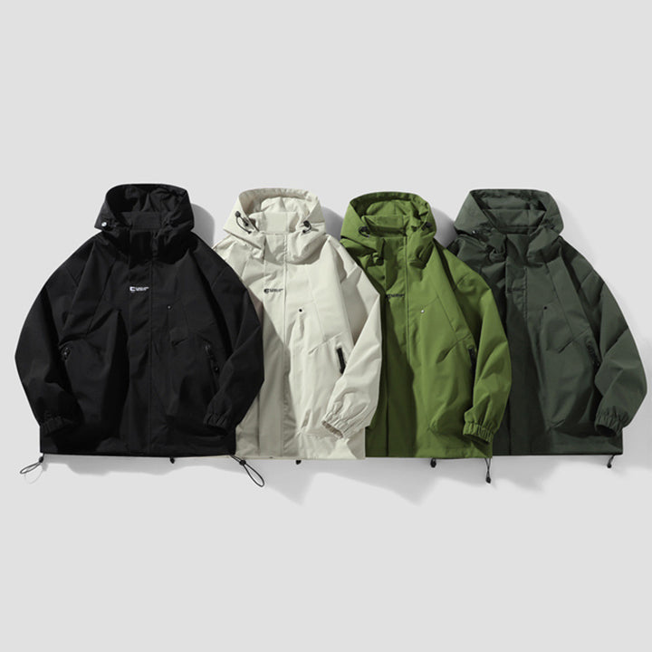 Herren Funktionsjacke mit verstellbarem Kapuzenkragen und seitlichen Taschen Echoarchiv