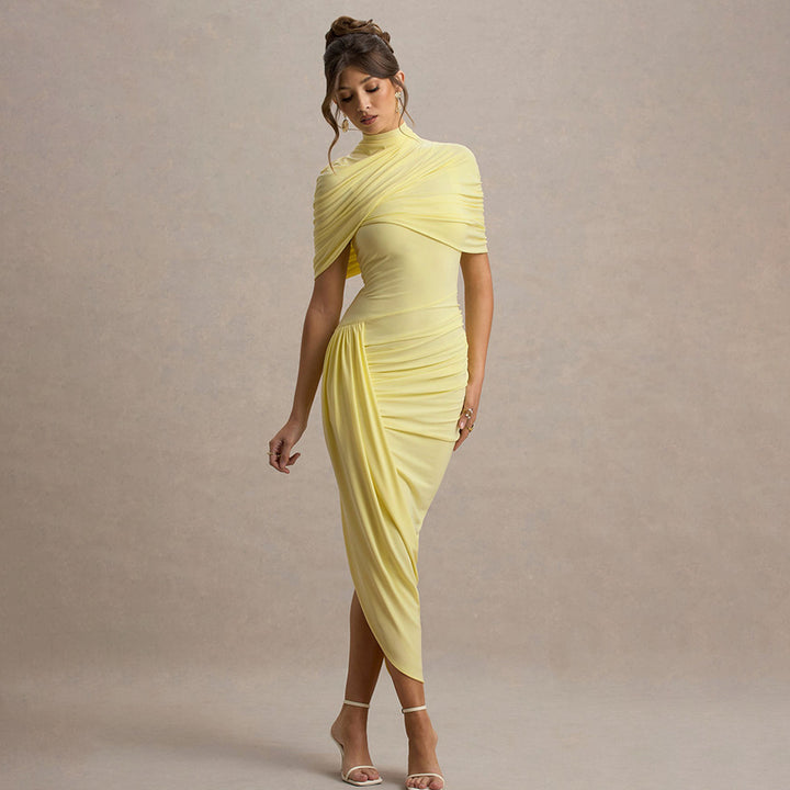 Damen Elegantes Maxi-Kleid mit asymmetrischen Rüschendetails Echo Archiv