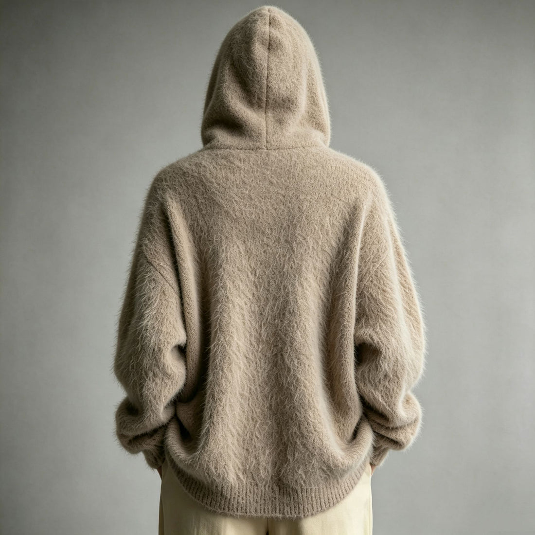 Damen Flauschiger Kapuzen-Cardigan im Mohair-Look mit Knopfleiste – Veloura