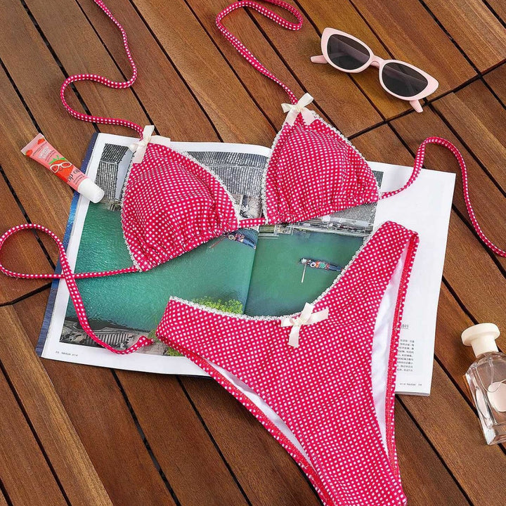 Damen Triangel-Bikini mit gehäkeltem Unterrock Echo Archiv