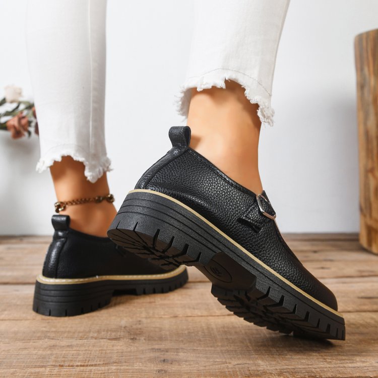 Damen Riemchen‑Slipper im Mary‑Jane‑Stil mit grober Profilsohle und Herzschließe Echo Archiv