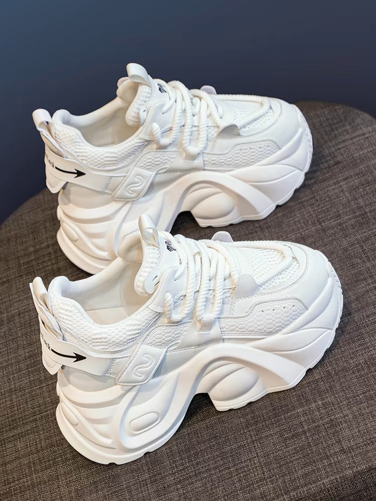 Damen Sportliche Chunky Sneakers mit modischem Profil und atmungsaktiver Konstruktion Echo Archiv