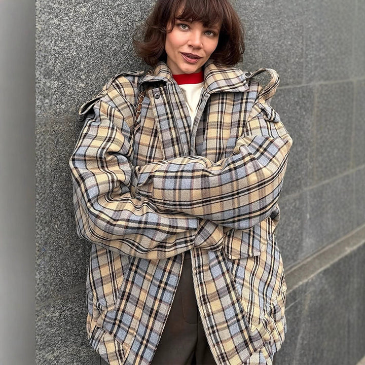 Damen Oversize-Karomantel im Boxy‑Schnitt mit Reißverschluss und Schulterklappen Echoarchiv