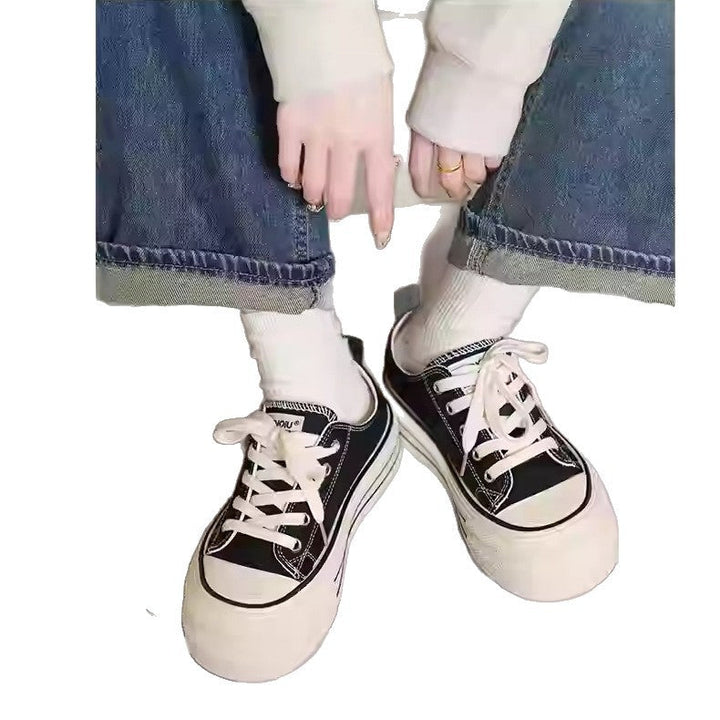 Damen Plateau Sneakers mit modischem Design und strapazierfähigem Obermaterial Echo Archiv