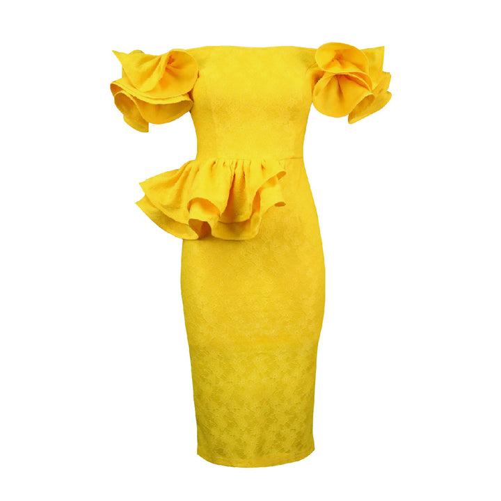 Damen figurbetontes Cocktailkleid mit voluminösen Rüschenärmeln Echo Archiv